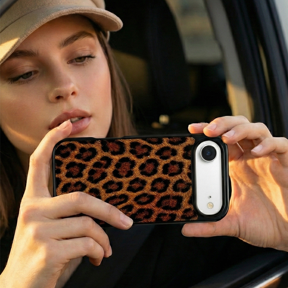 iPhone Air Case with MagSafe – Classic Leopard