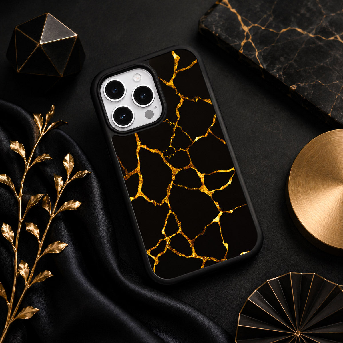 Black Gold Marble Designer iPhone 15 Case – Kintsugi | MagSafe