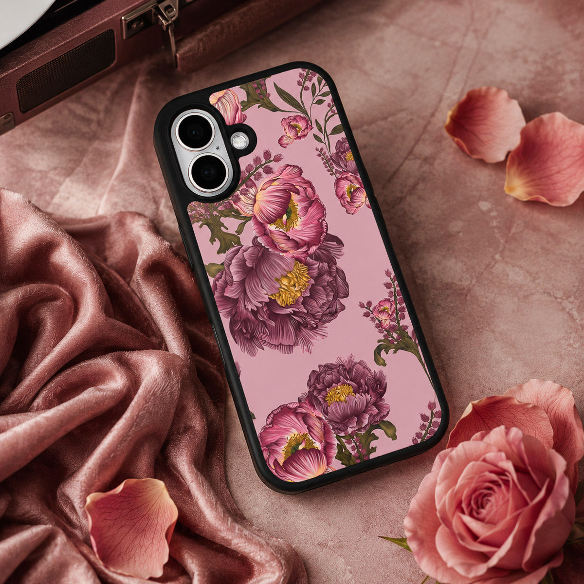 Floral Designer iPhone 17 Case – Vintage Blossoms | MagSafe — view 2