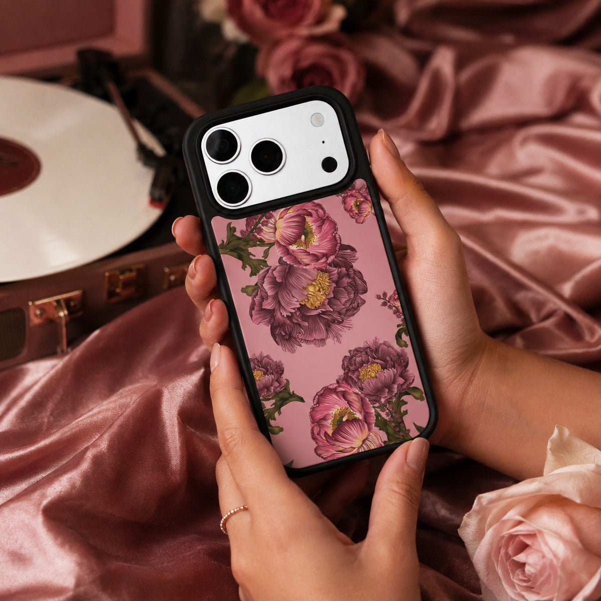 Floral Designer MagSafe Case – Vintage Blossoms | MagSafe — view 3